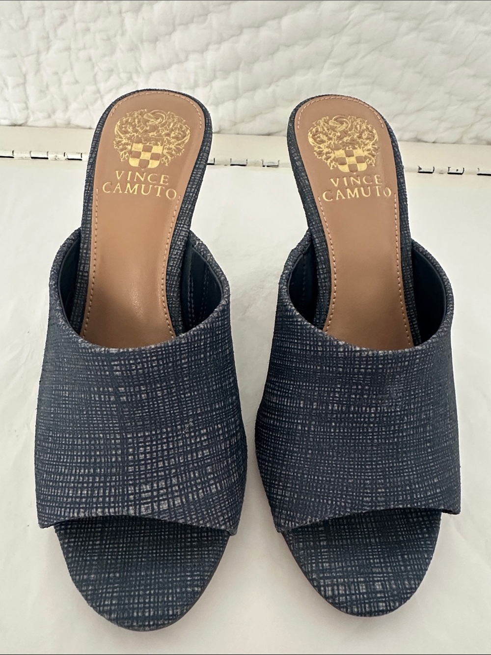 Vince Camuto Navy Textured Open-Toe Slide Mules